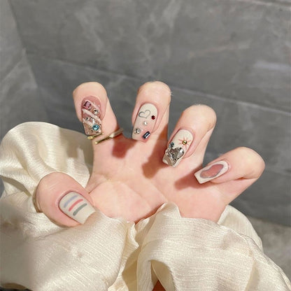 Graffiti Wear Nail