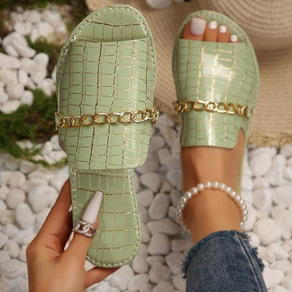 Plus Size Outer Wear Chain Stylish Beach Flat Slippers